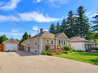 164 Sydenham St, Woodstock, ON N4S 7B6