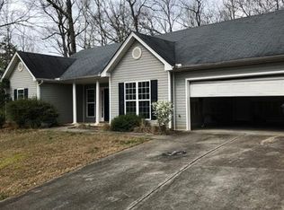 5372 Rocky Bluff Way, Lula, GA 30554