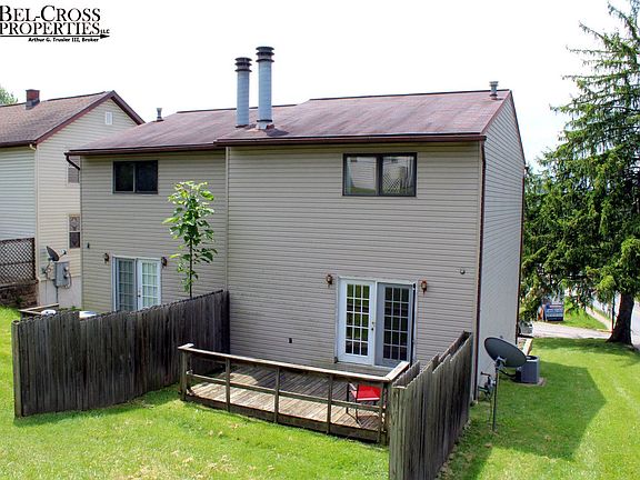 2nd image of 601 Junction St