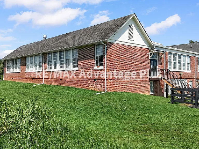 8832 Abilene Rd — Photo 47