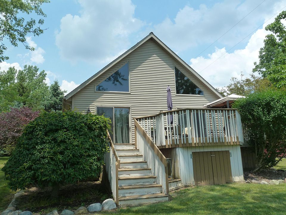 1st image of 14415 W Diane Dr
