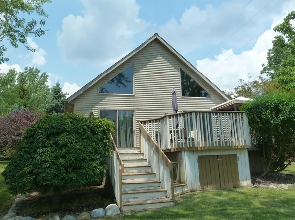 14415 W Diane Dr, Camden, MI 49232