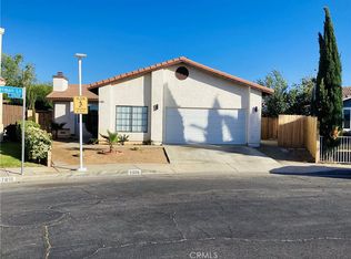 2326 Scott Ave, Palmdale, CA 93550