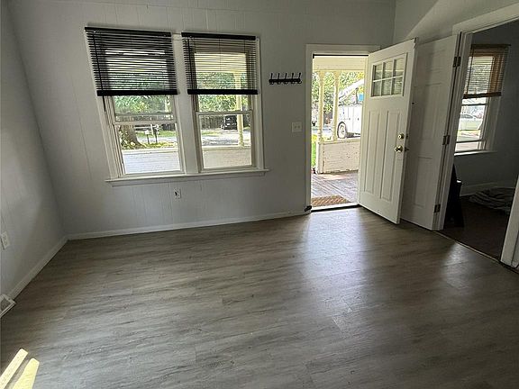 2nd image of 15 Court Ave