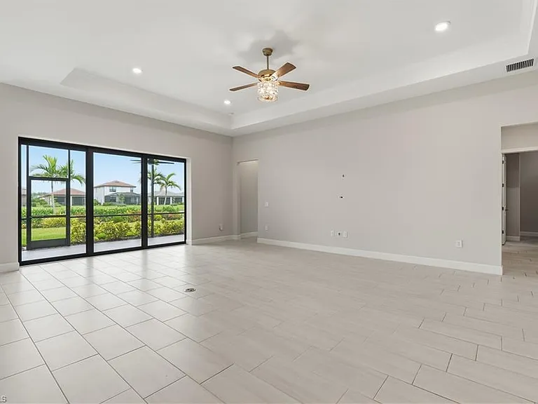 1848 Terreno Blvd — Photo 9