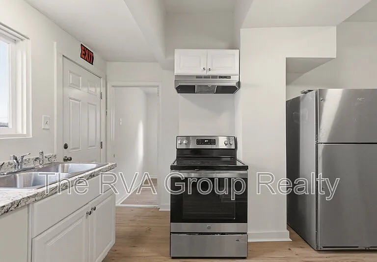 27 S Jefferson St #C — Photo 9