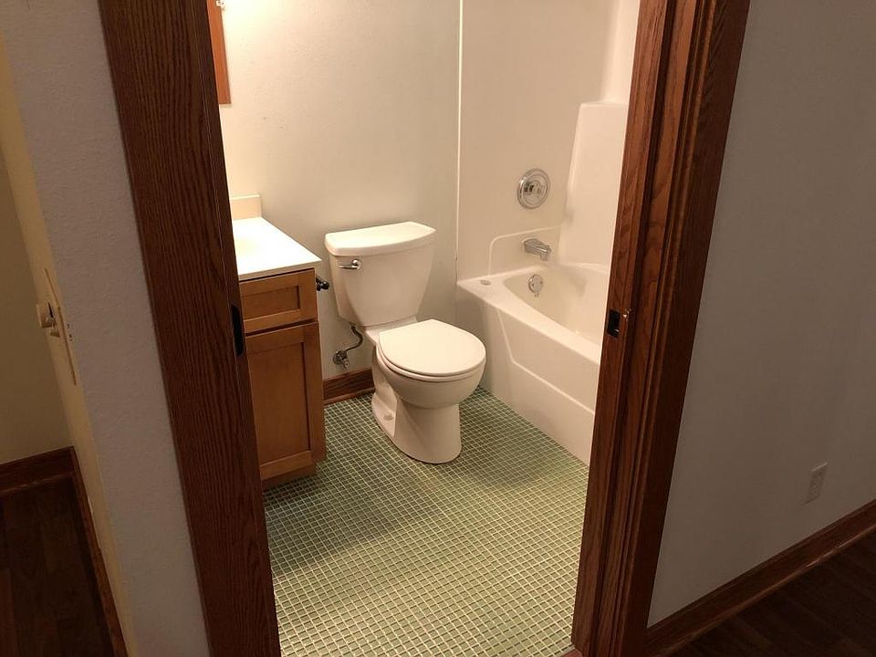 2nd image of 16864 S Davis St #2-B