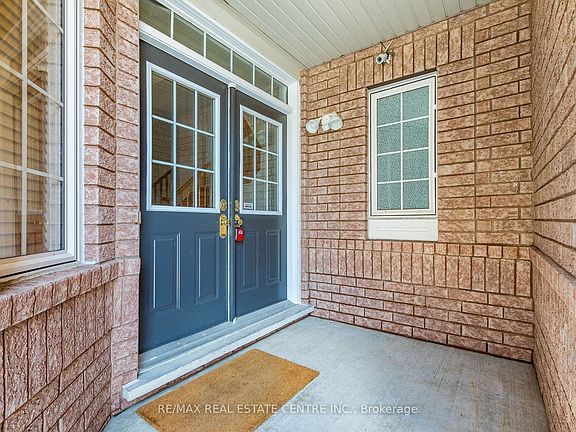 3rd image of 5981 Couples St