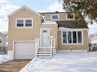 5 Gardner Pl, Parlin, NJ 08859