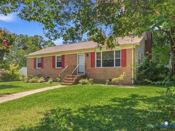 202 Meridian Ave, Hopewell, VA 23860