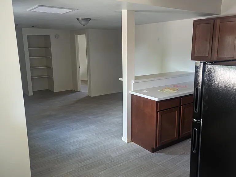 3051 N Euclid Ave — Photo 9