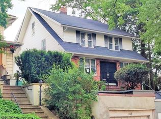 107 Raymond Ave, Rutherford, NJ 07070