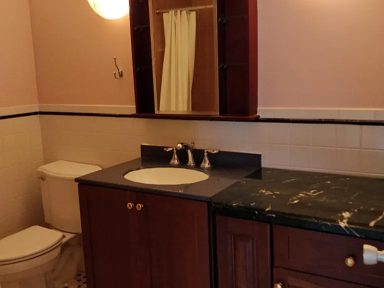 59 School St #B-21 — Photo 14