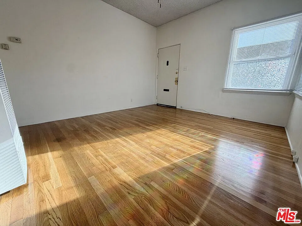 1 bed, 1.0 bath, 550 sqft, $1,750 — Photo 3