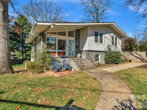 6038 Netherwood Dr, Charlotte, NC 28210