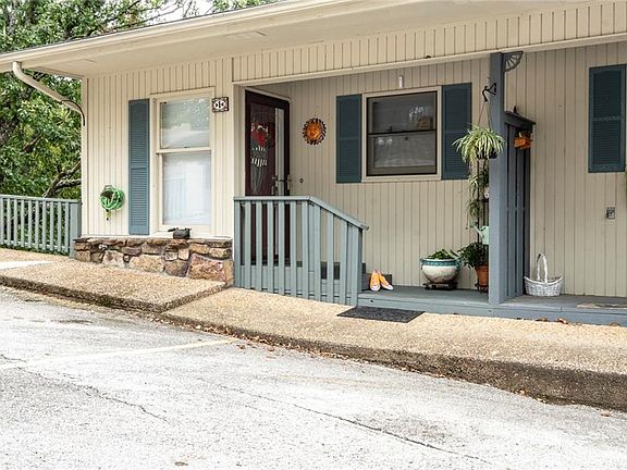 3rd image of 1 Davis Cir