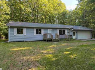 7691 Clifton Dr, South Branch, MI 48761