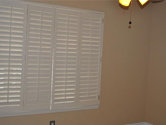 5th image of 418 El Camino Dr