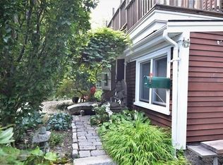 56 Hawes St #CH, Brookline, MA 02446