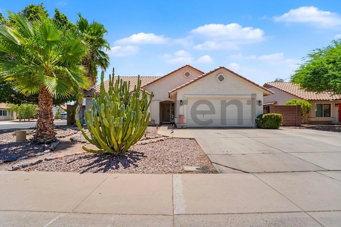3 bed, 1573 sqft, $2,845 — Photo 1