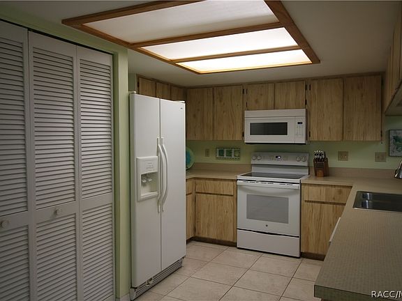 5th image of 908 Pritchard Island Rd
