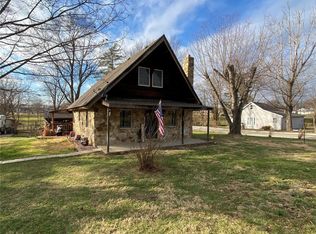 402 S Bland Ave, Belle, MO 65013