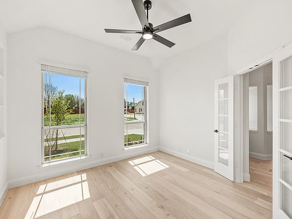 7th image of this home