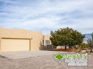 5805 Rio Arriba Rd NE, Rio Rancho, NM 87144