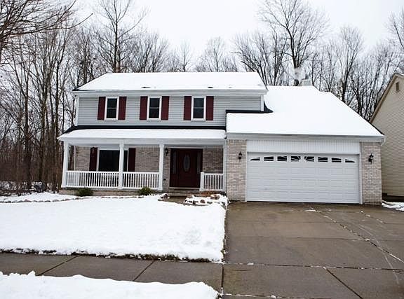 2nd image of 43417 Lancelot Dr