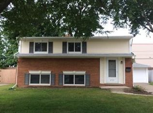 6737 Geronimo St, Westland, MI 48185