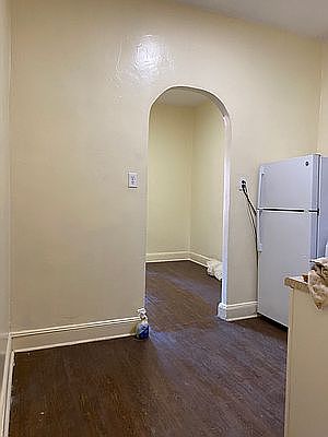 5th image of 430 Halsey St #12