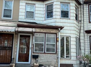 60-15 79th St #2, Middle Village, NY 11379