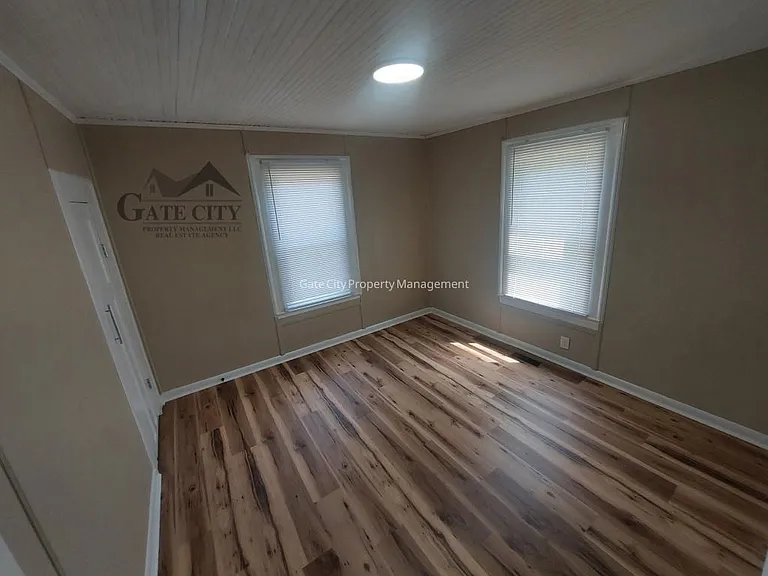 901 Old Thomasville Rd — Photo 7