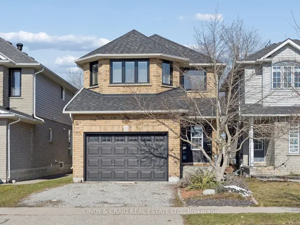 90 Fieldcrest Ave, Clarington, ON L1E 2Y9