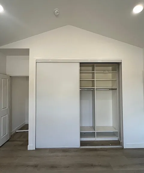 726 Cottage Ct — Photo 10