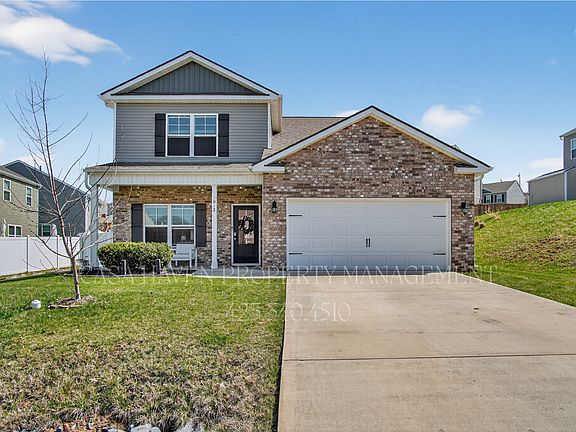 2nd image of 1012 Pampas Dr