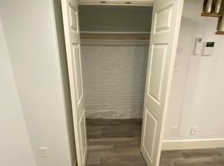 20 Grove St #B, Boston, MA 02114