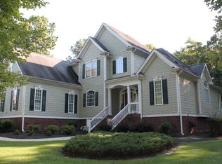 1715 Whispering Meadows Dr, Zebulon, NC 27597