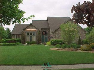 13025 E Creekview, Utica, MI 48315