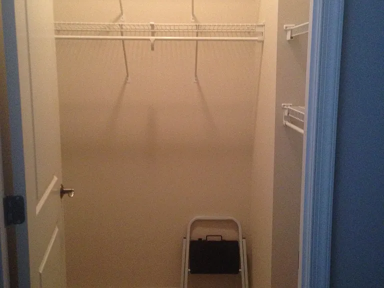1390 Kenyon St NW #103 — Photo 8