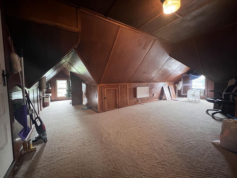 1st image of 22 W Main St #3