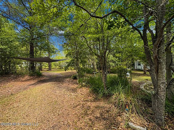 4th image of 18572 Palmer Creek Dr