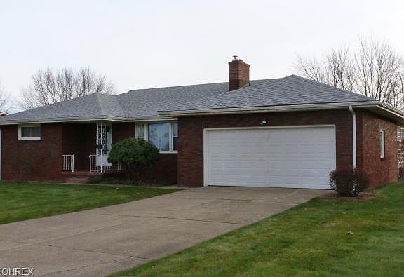 2nd image of 2313 Knollwood Ave