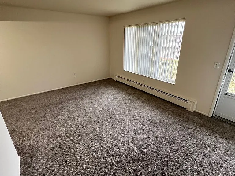 16435 E Twelve Mile Rd — Photo 18