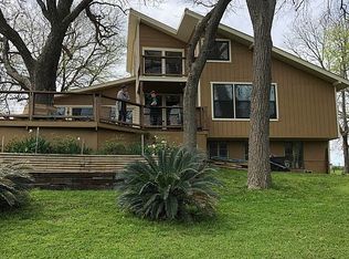 1064 River Trl, Seguin, TX 78155