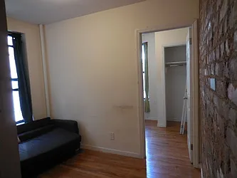 Rented by Aimee Grodanz, LREB