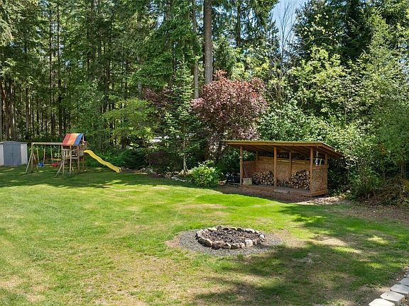 5th image of 5056 SW Lake Helena Road