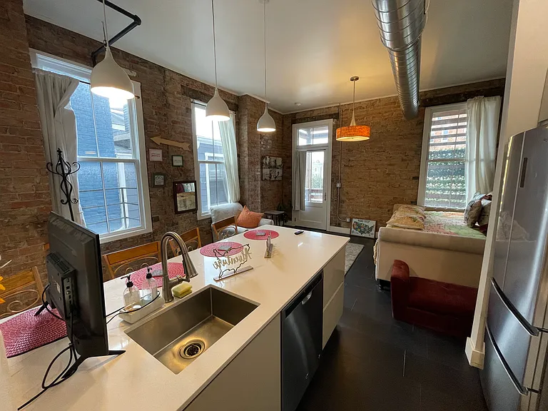 161 E McMicken Ave #B2 — Photo 7