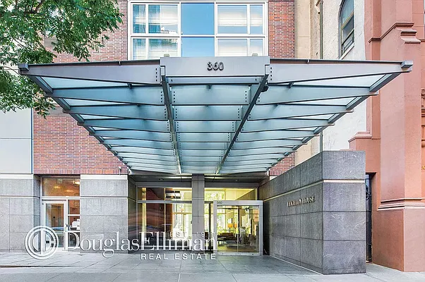 Rented by Douglas Elliman | media 20