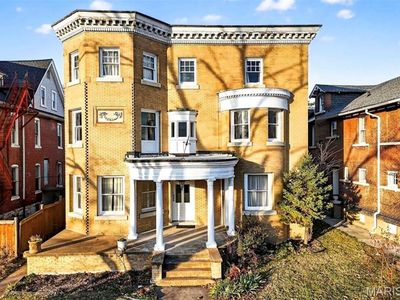 5103 Waterman Blvd, Saint Louis, MO, 63108
